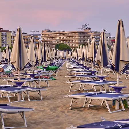 Beautiful With Terrace Close To The Sea - By Beahost Apartment Bibione